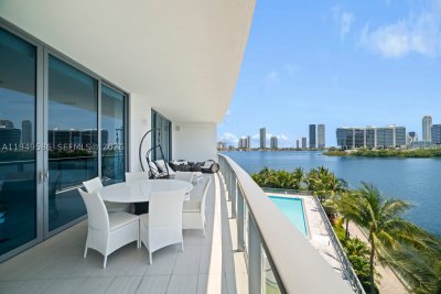 Comprar apartamento en Echo Aventura 414