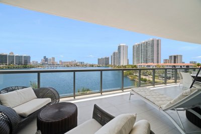 Comprar apartamento en Echo Aventura 414