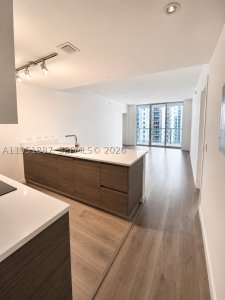 Comprar apartamento en 1100 Millecento 2111