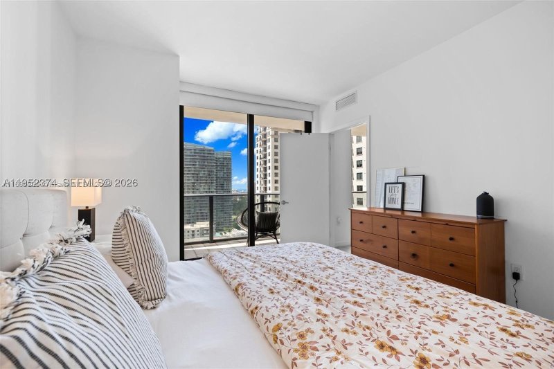 Comprar apartamento en Brickell Heights West 2305