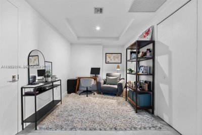 Comprar apartamento no Brickell Heights West 2305