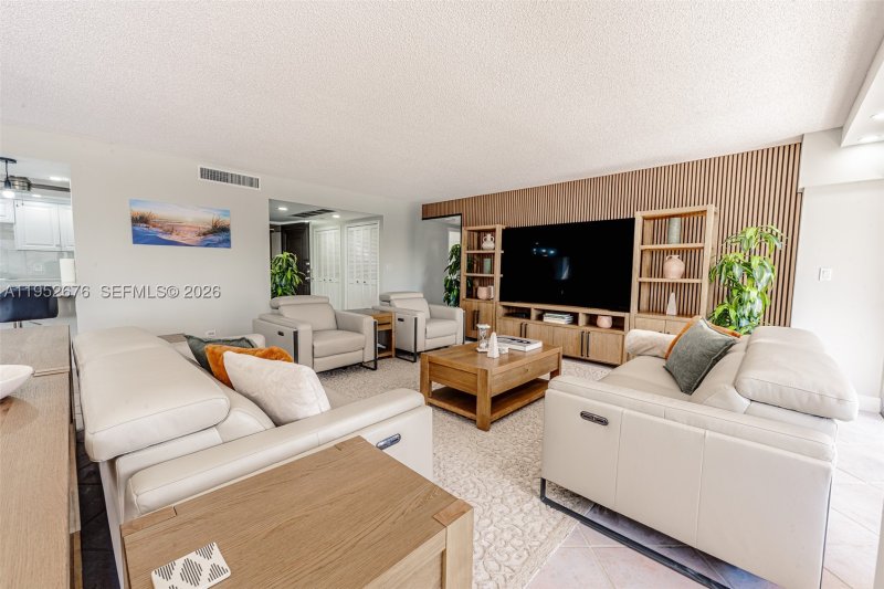 Condo for sale at The Cricket Club 909