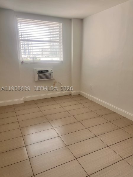 Apartment for rent at Lincoln Towers B902