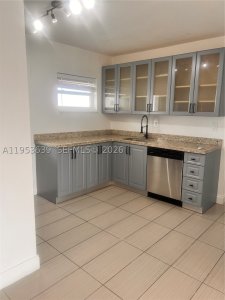 Aluguel de apartamento no Lincoln Towers B902