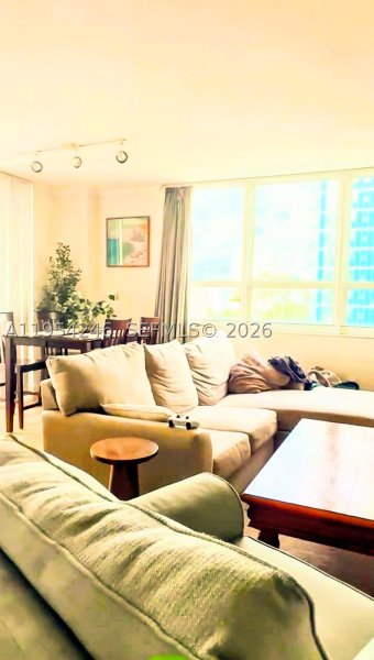 Comprar apartamento no Cite On The Bay 801
