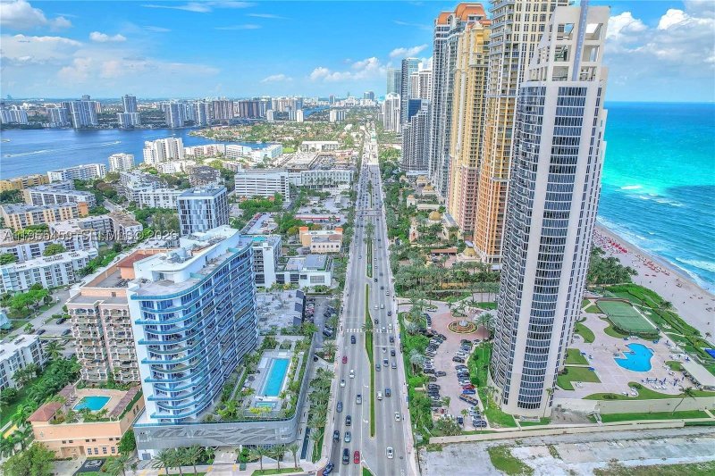 Alquiler de apartamento en Aurora 704