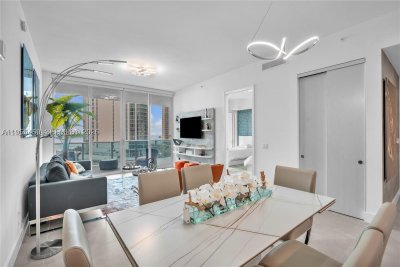 Alquiler de apartamento en Aurora 704