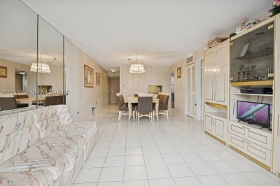 Comprar apartamento en Vendome Place 202