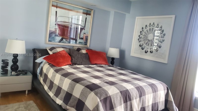 Comprar apartamento en Mystic Pointe 300 913
