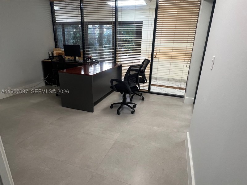 Comprar apartamento no Brickell Key One O303