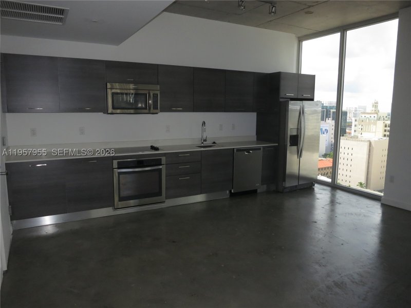 Apartment for rent at Centro Condo 1902