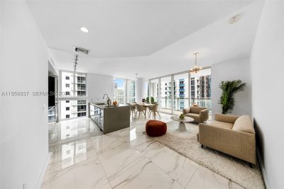 Comprar apartamento en The Bond 2708