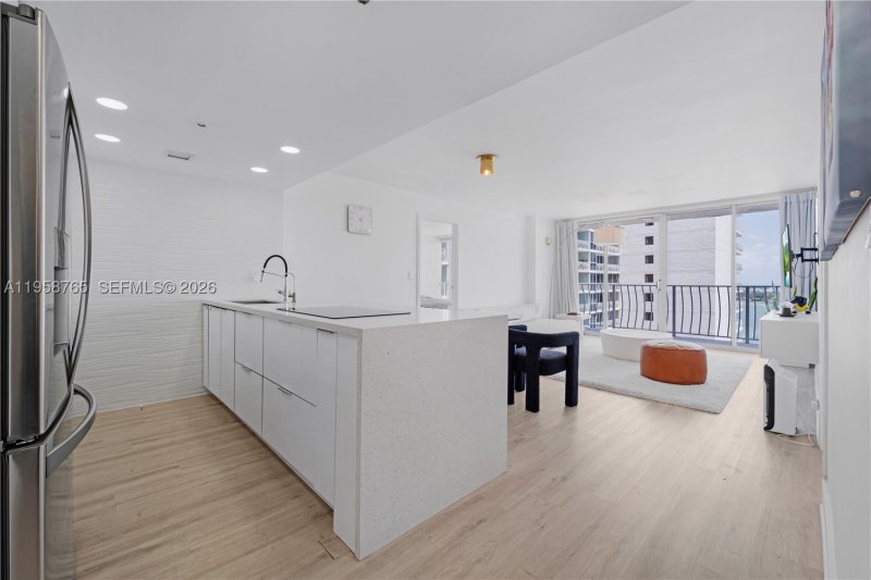 Comprar apartamento en Grandview Palace 2209