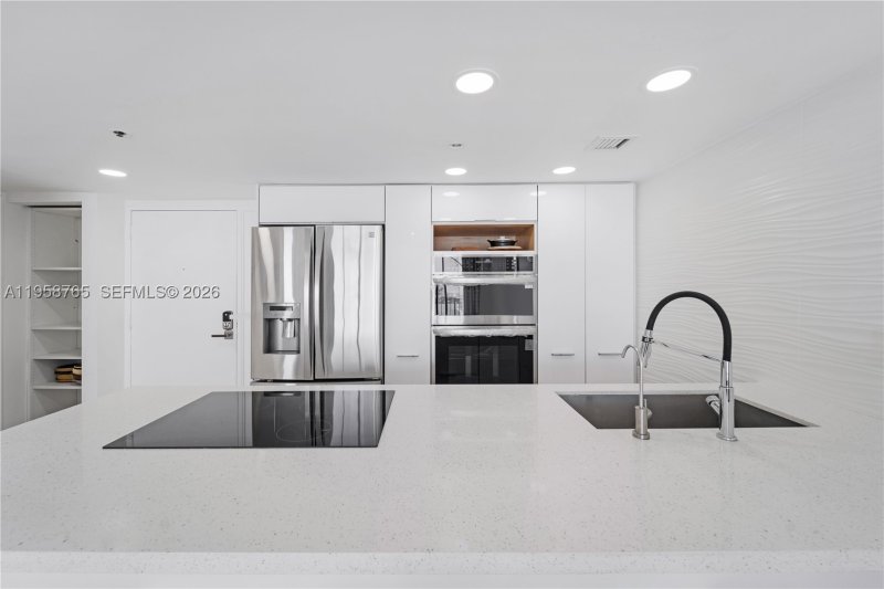 Comprar apartamento en Grandview Palace 2209