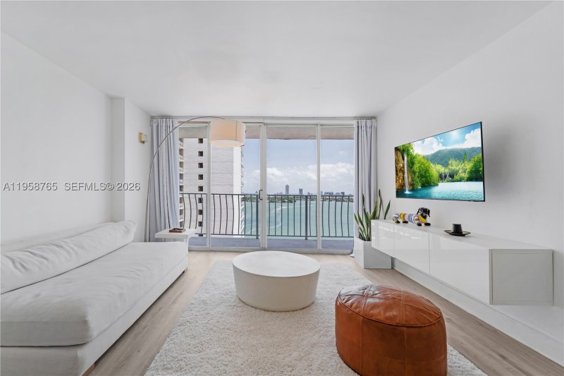 Comprar apartamento en Grandview Palace 2209