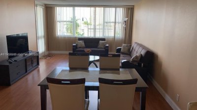 Aluguel de apartamento no Parker Dorado 318