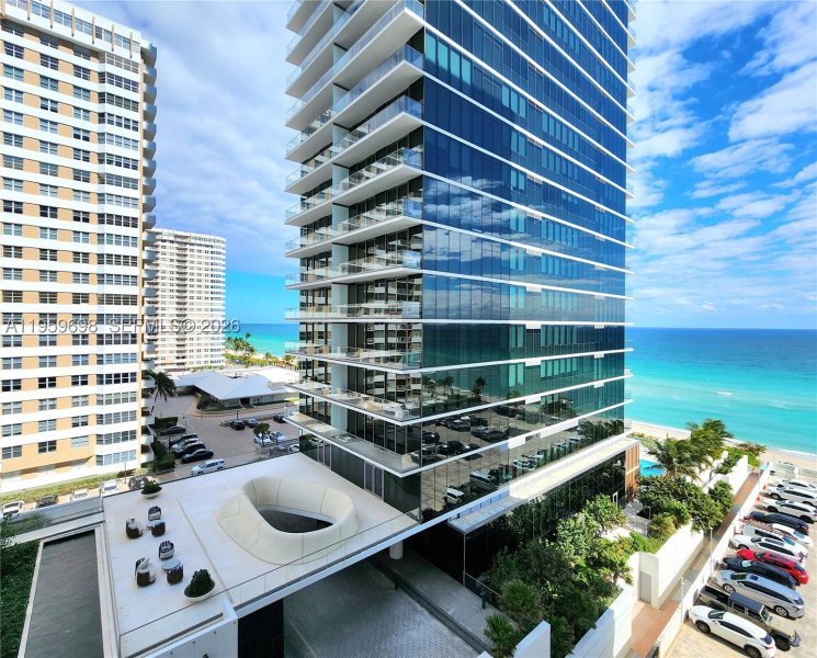 Comprar apartamento en Parker Plaza Estates 823