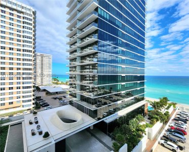 Comprar apartamento no Parker Plaza Estates 823