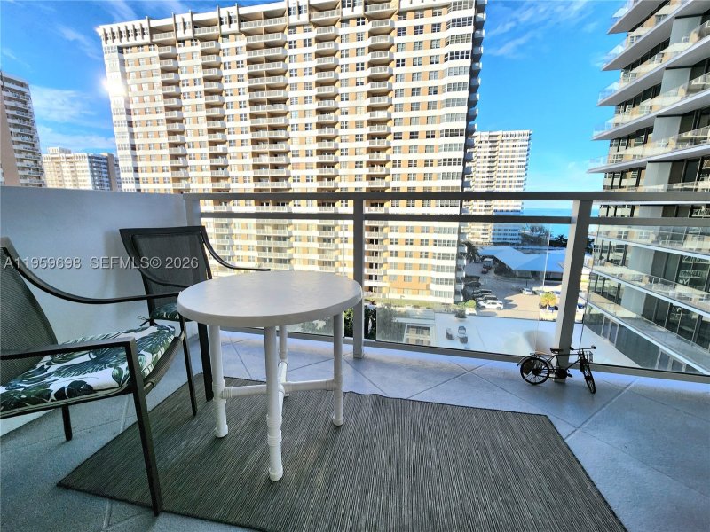 Comprar apartamento en Parker Plaza Estates 823