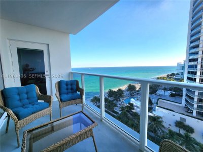 Alquiler de apartamento en Alexander Towers 1215