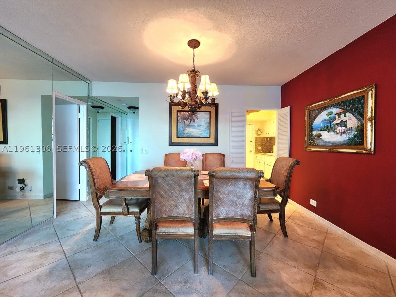 Apartment for rent at Alexander Towers 1215