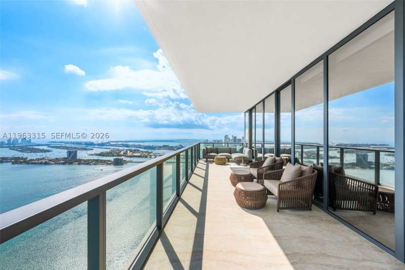 Condo for sale at Elysee Miami 5501