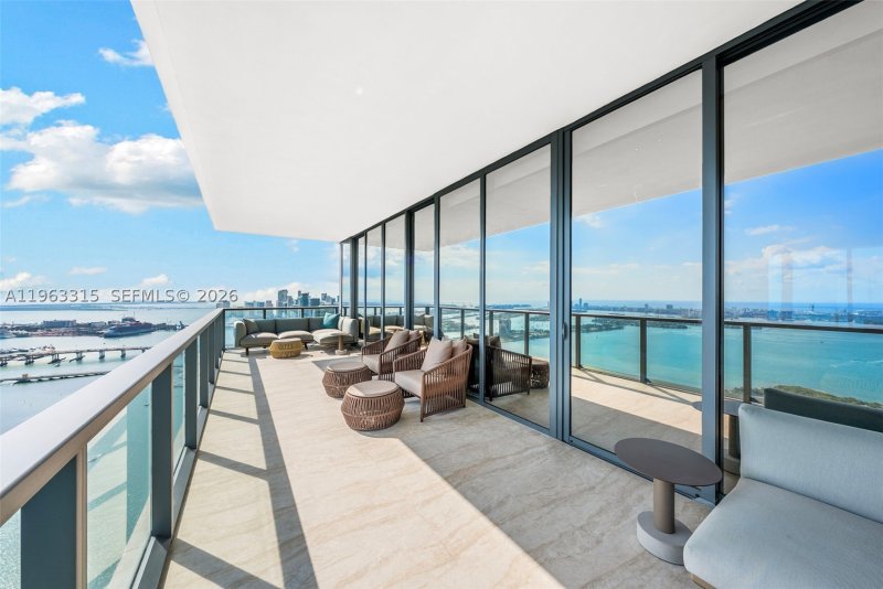 Condo for sale at Elysee Miami 5501