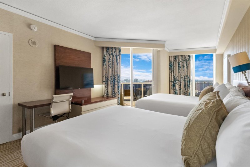Condo for sale at Trump International Sonesta Beach Resort 2615