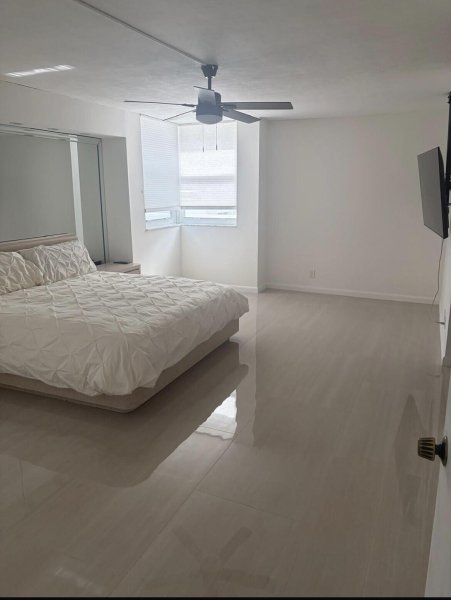 Apartment for rent at La Mer Estates 308