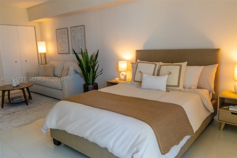 Condo for sale at Icon Brickell Tower I 3510