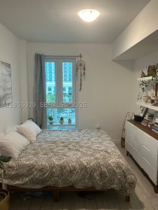 Comprar apartamento no 26 Edgewater 511