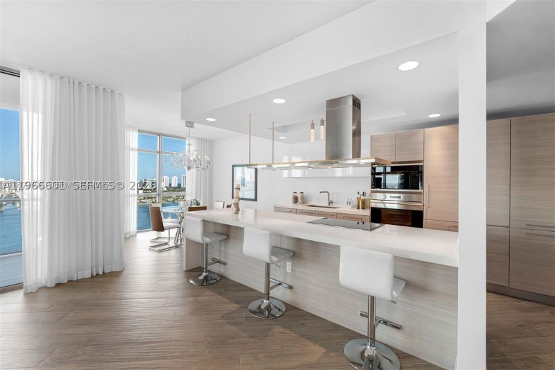 Condo for sale at Marina Palms Yacht Club 2110