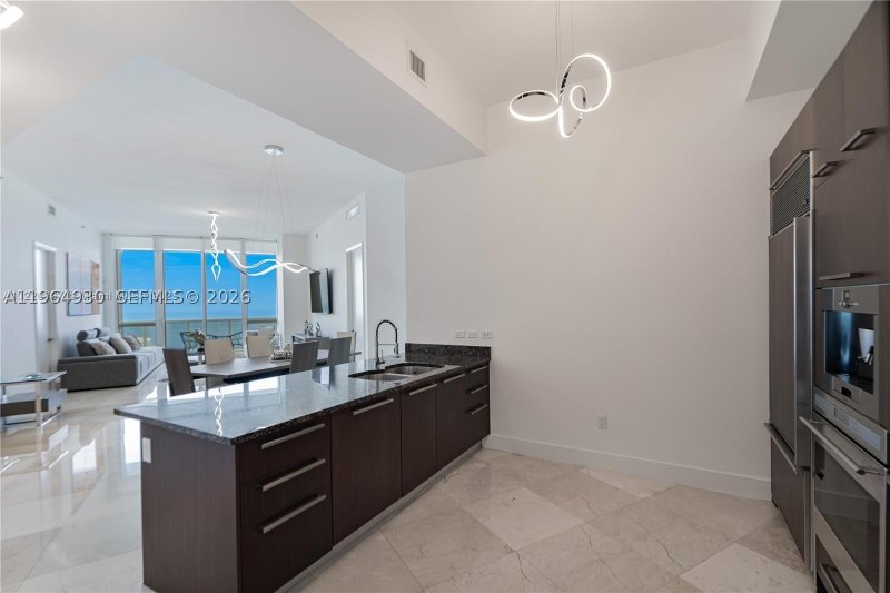 Alquiler de apartamento en Trump Tower One 3803