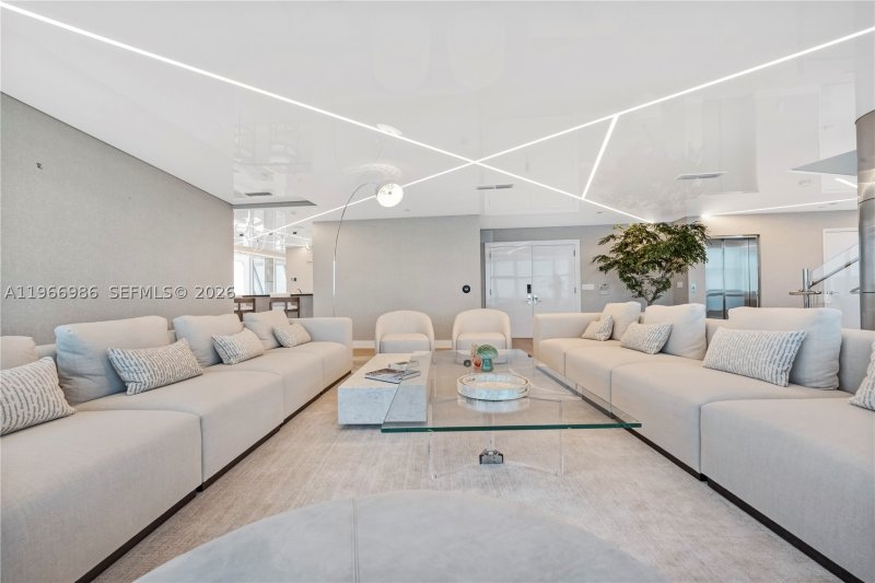 Condo for sale at Jade Ocean 4803