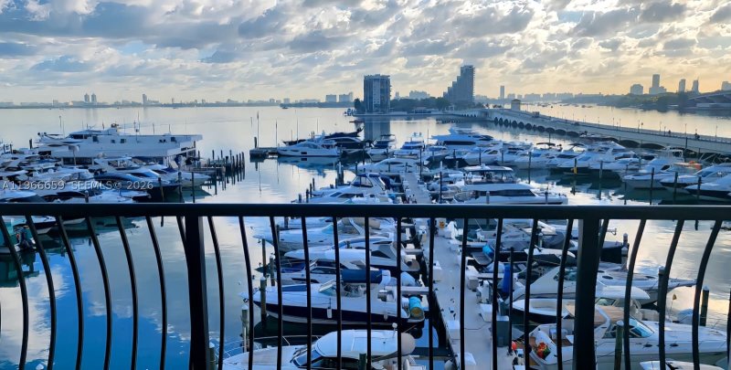 Apartment for rent at The Venetia 516