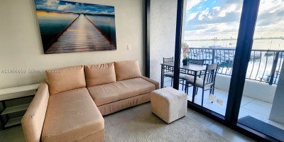 Aluguel de apartamento no The Venetia 516