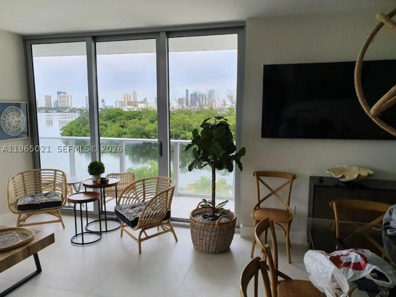 Alquiler de apartamento en The Harbour 507