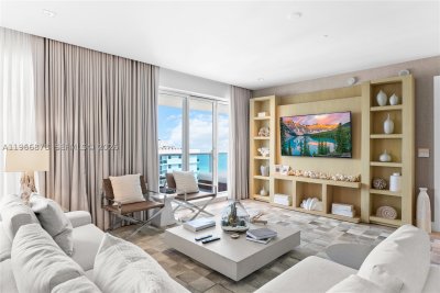 1 Hotel & Homes South Beach Apt #PH-1703