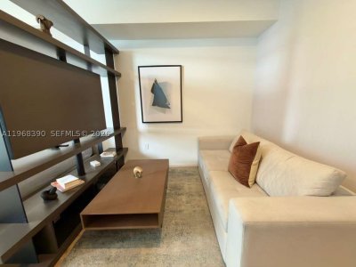 Comprar apartamento no The Elser Hotel and Residences 4313