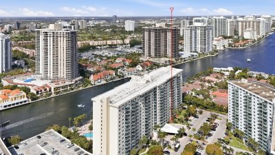 Comprar apartamento no Ocean View 120
