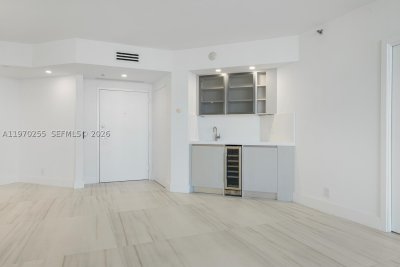 Comprar apartamento no 3000 Williams Island 2504