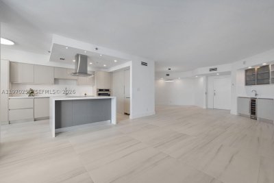 Comprar apartamento no 3000 Williams Island 2504