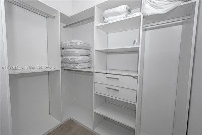 Comprar apartamento en Chateau Beach Residences 1201