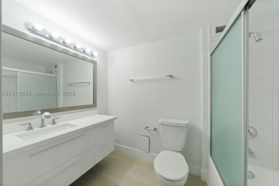 Alquiler de apartamento en Roney Palace 338