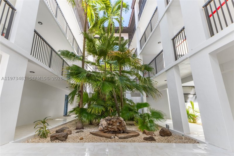 Apartment for rent at Ocean Village 1012