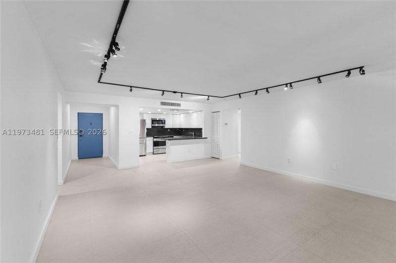 Apartment for rent at Ocean Village 1012