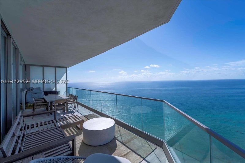 Apartment for rent at Residences by Armani / Casa 3004
