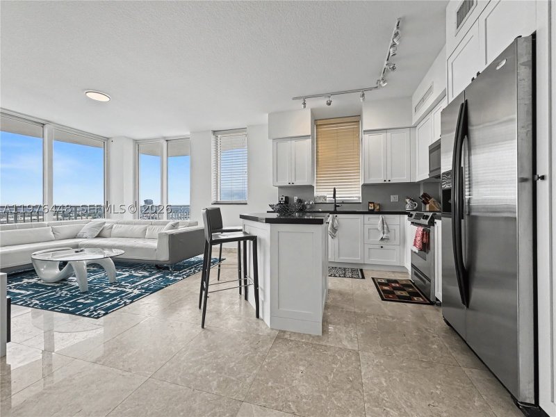 Apartment for rent at Duo Condo 2207E