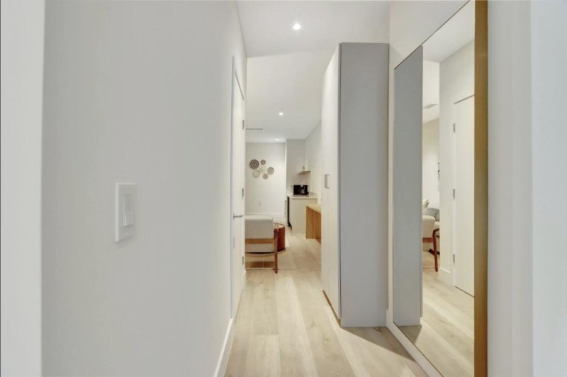 Condo for sale at Smart Brickell III 201