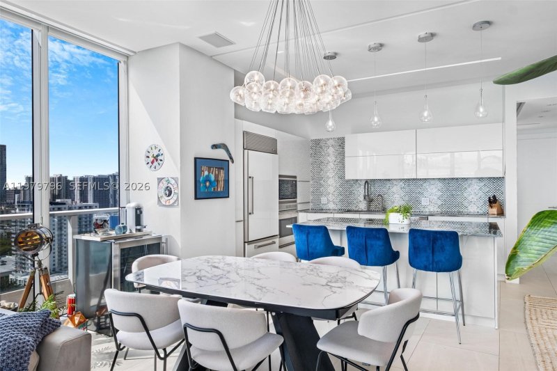 Condo for sale at Paramount Bay 2510